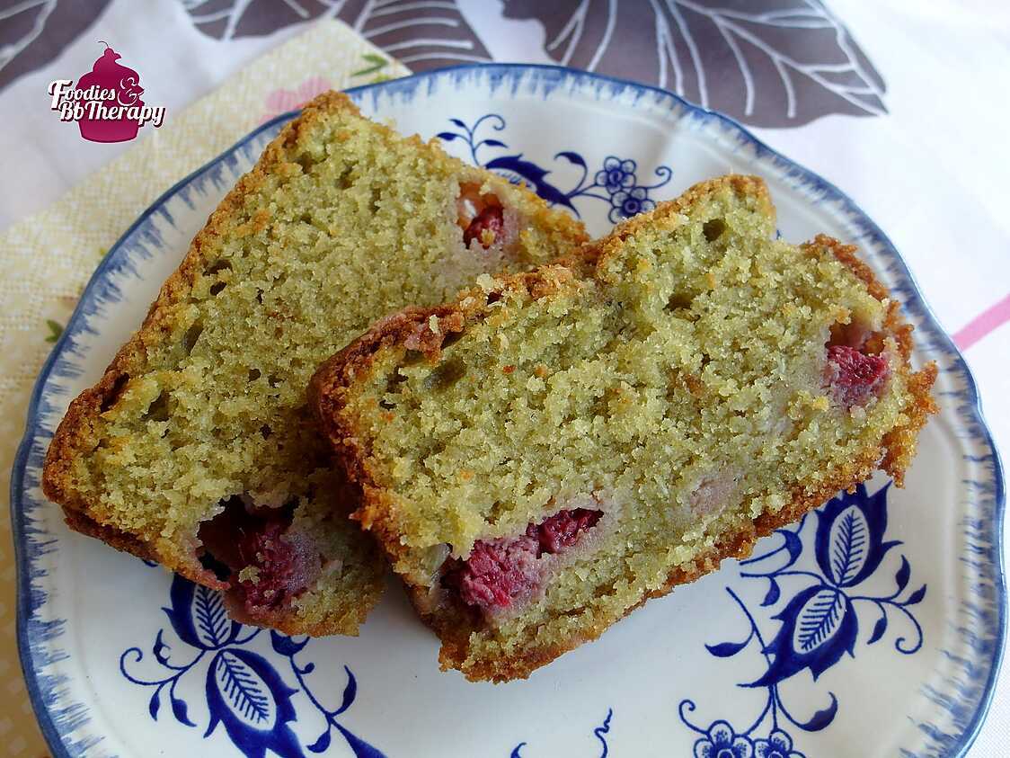 Cake thé matcha et framboises ( sans beurre)