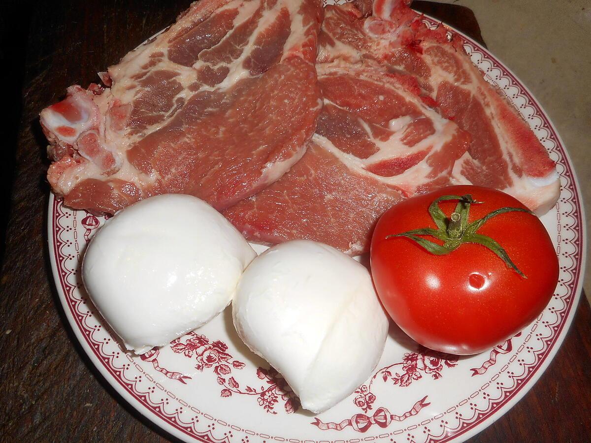 recette Cotes de porc échine a la mozzarella fondante