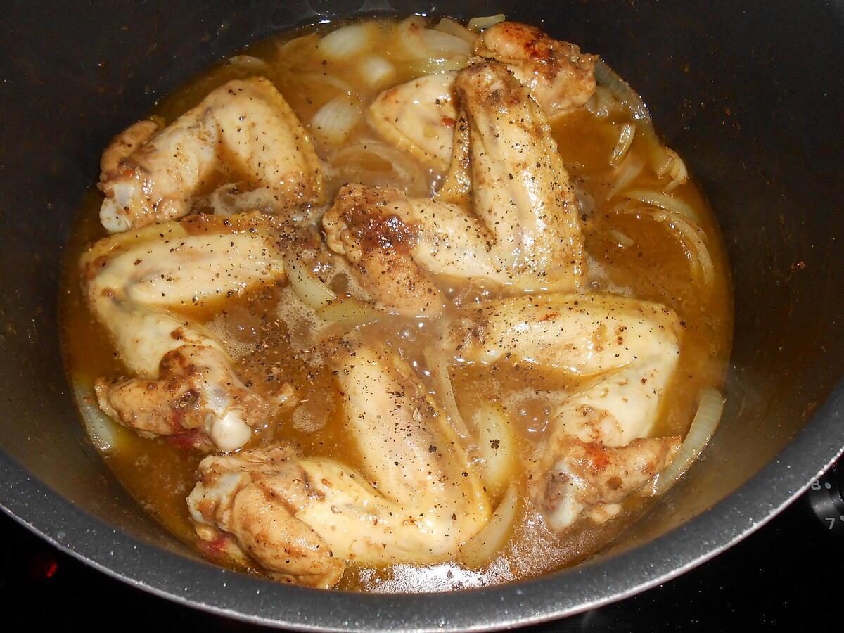 recette AILES DE POULET PARFUMEES EPICES ET OIGNONS