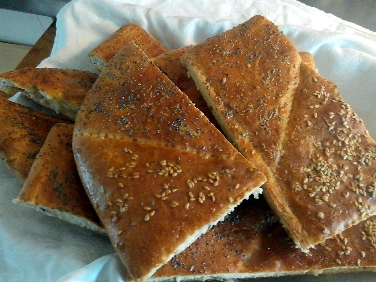 recette pain au thynm huile d'olive  خبز بالزعتر