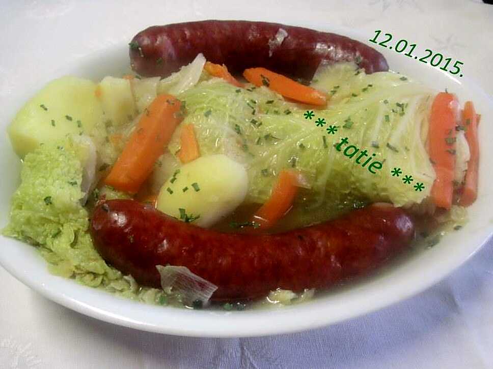 recette Soupe au chou.saucisses de Montbéliard.