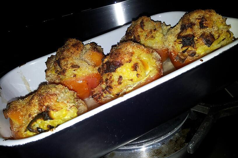 recette Tomates farcie au surimi-poireaux et curry