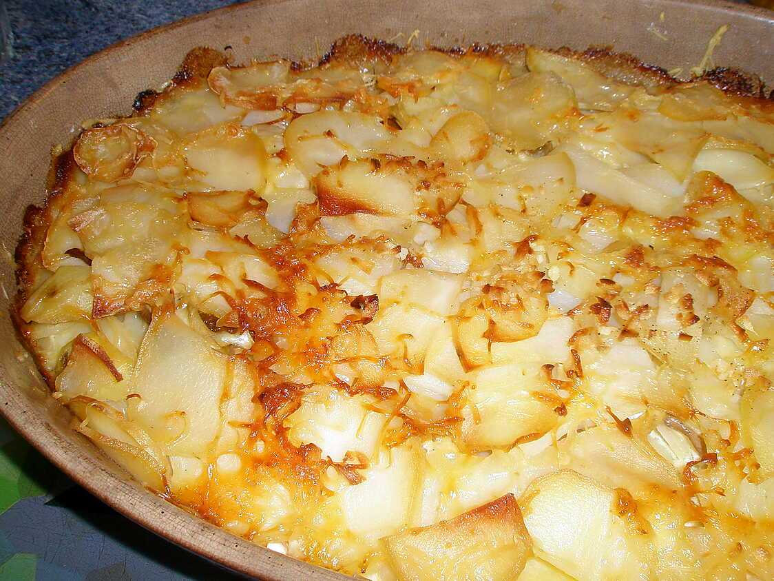 Recette de Gratin de pommes de terre aux cèpes