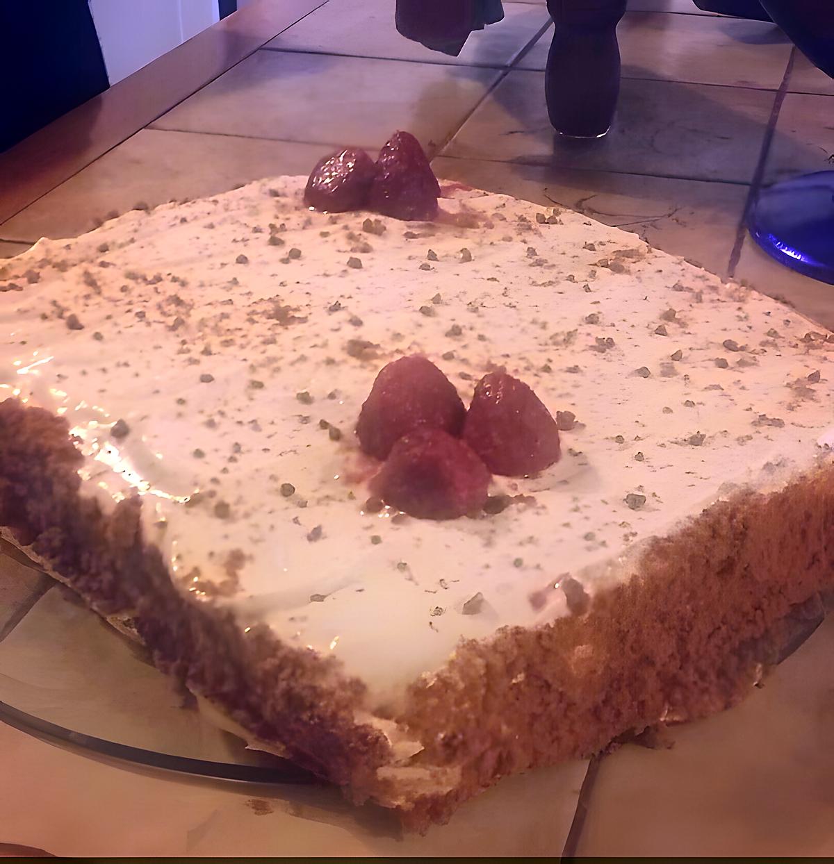 recette gâteau crème pâtissière et ses fraises spéculoos