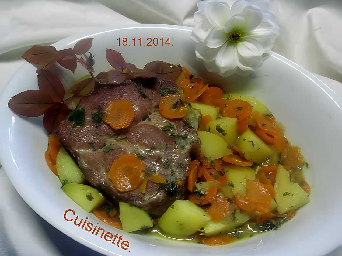 Échine de porc s/os aux légumes.