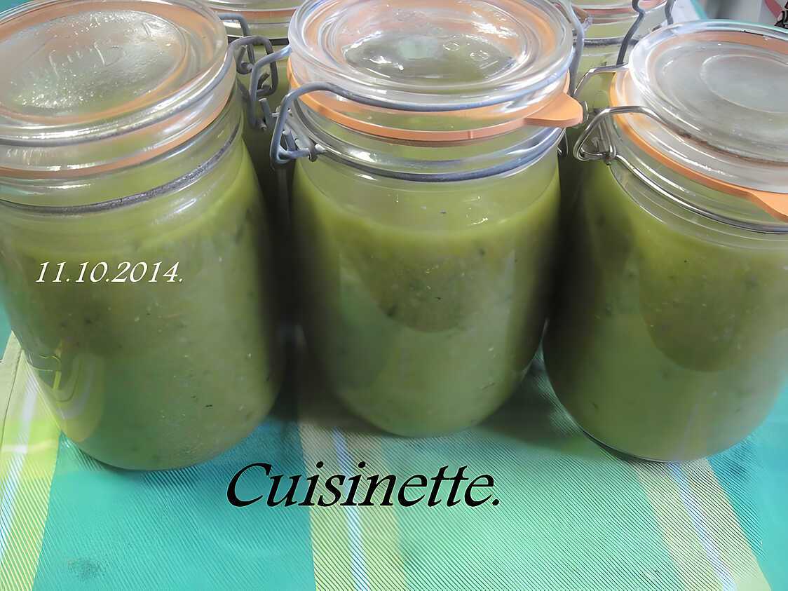Recette de Soupe de légumes. stérilisées.