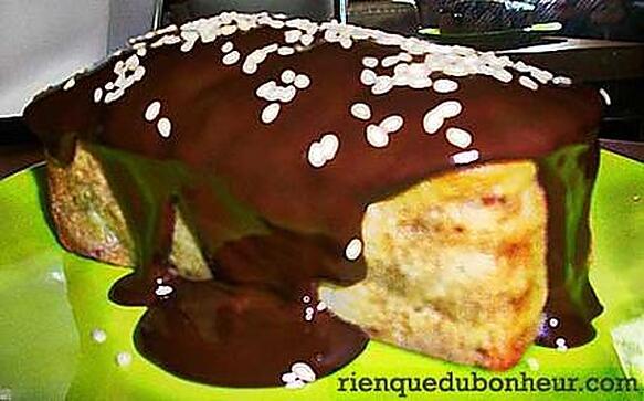 recette Petits moelleux au yaourt et aux poires, topping chocolat noir