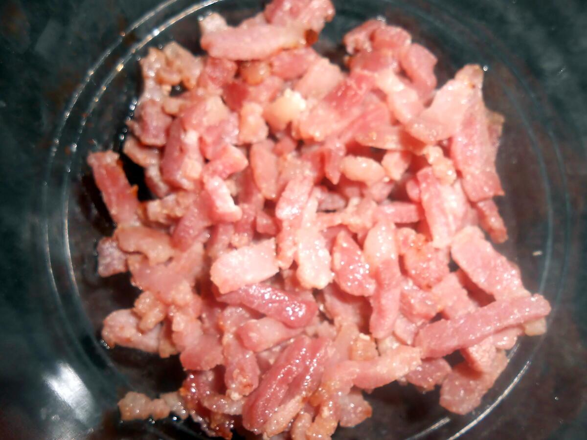 recette PUREE AU BEURRE PERSILLE ET LARDONS