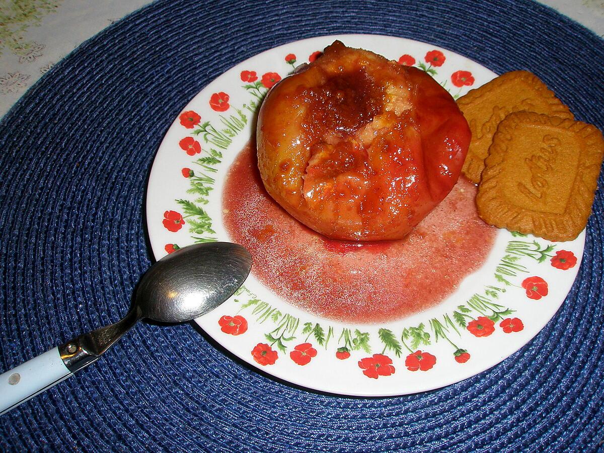 recette Pommes au four à la gelée de coing,miel et spéculoos