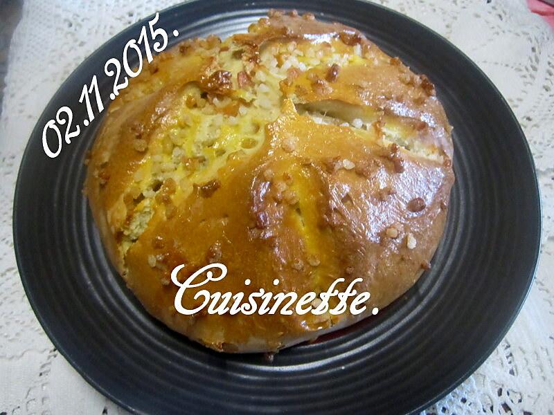 recette Brioche aux fruits confits.