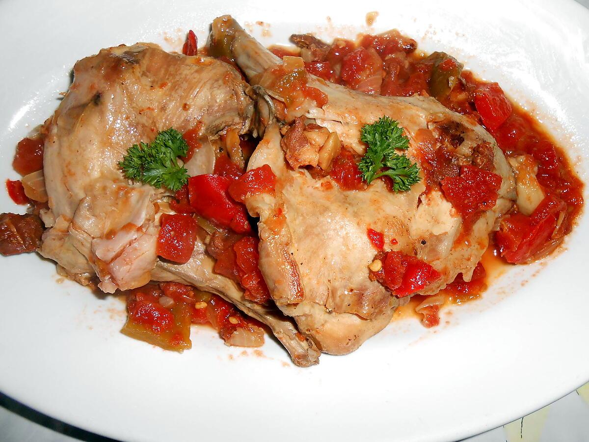 recette LAPIN A LA PIPERADE