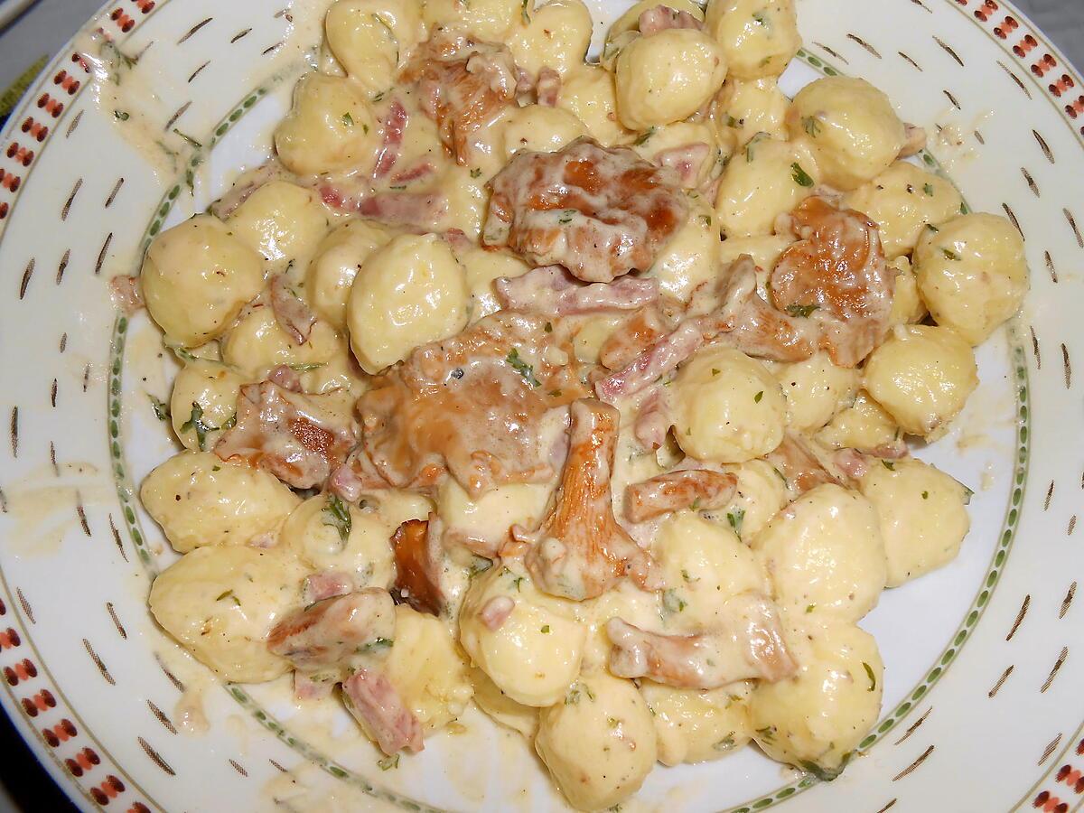 recette GNOCCHI AUX GIROLLES