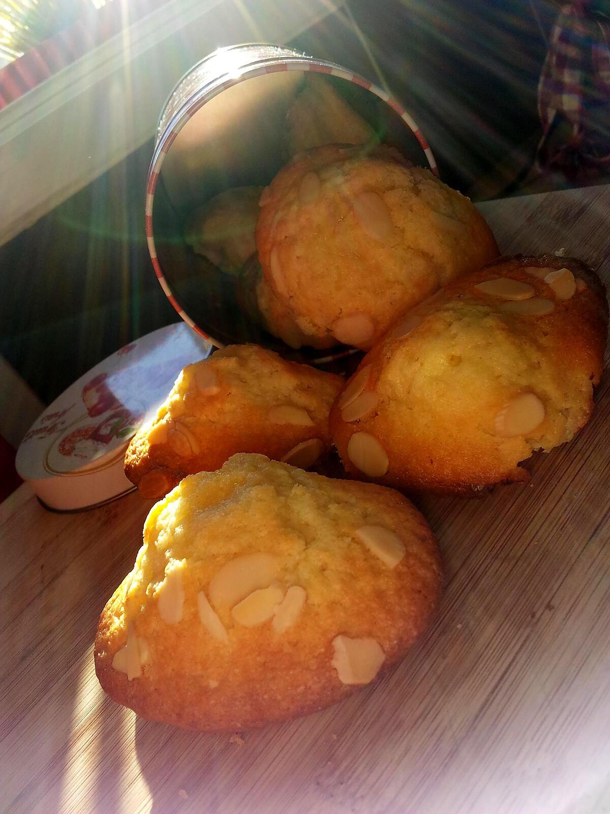 recette Madeleines au miel et amandes