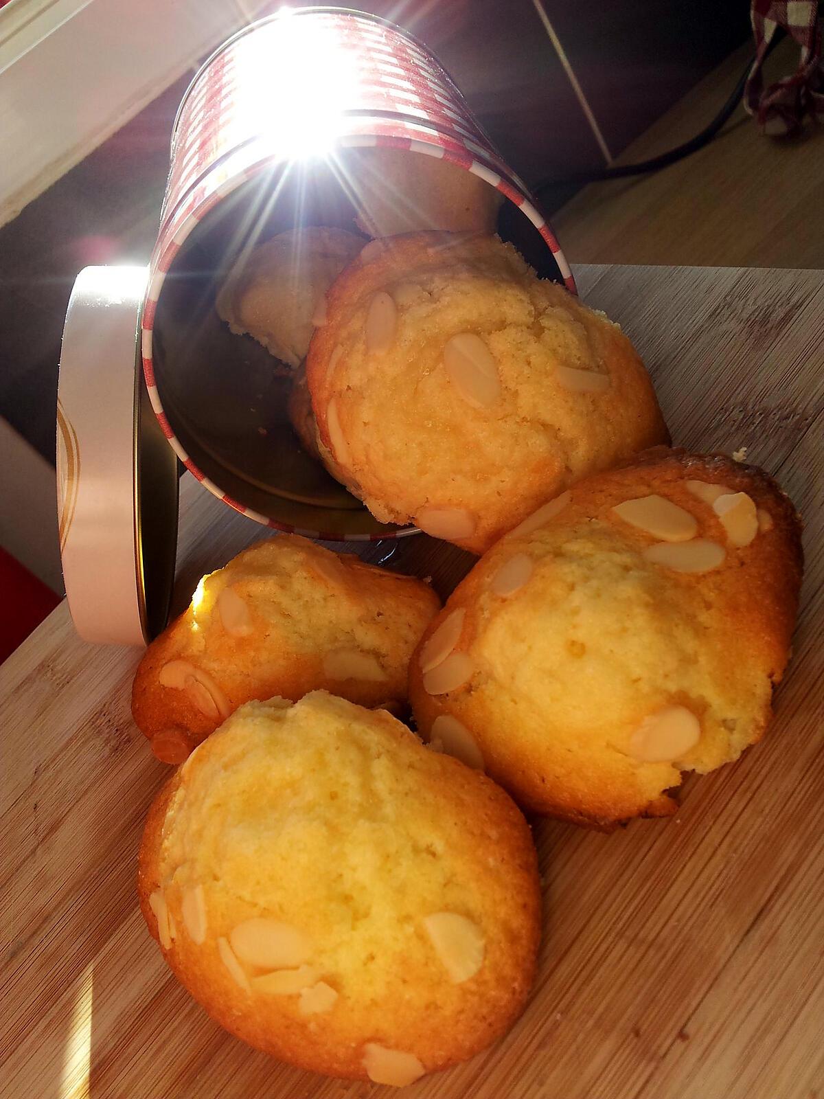 recette Madeleines au miel et amandes