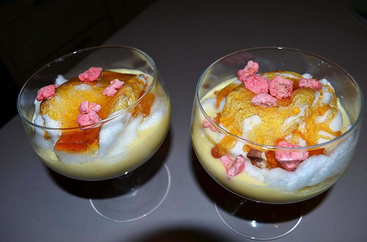 recette OEUFS EN NEIGE AUX PRALINES ROSES