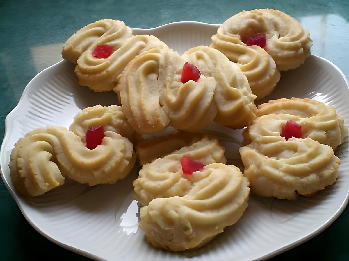 recette Spritz bredele (sables a la douille)