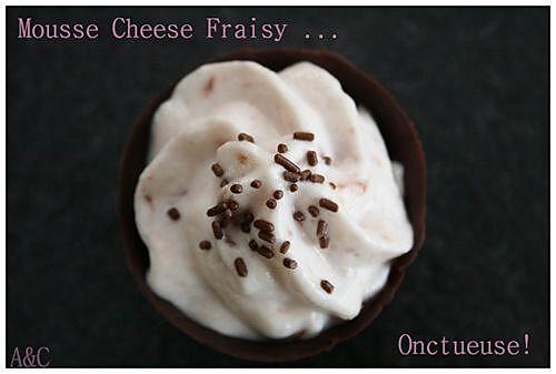 recette ** Snobinettes Italiennes Cheese fraisy : Coque en chocolat, mousse ricotta à la confiture de fraise **