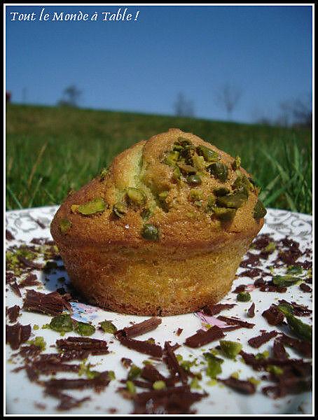 recette variation autour des muffins à la pistache :Muffins pistache et framboise ou coeur de chocolat fondant