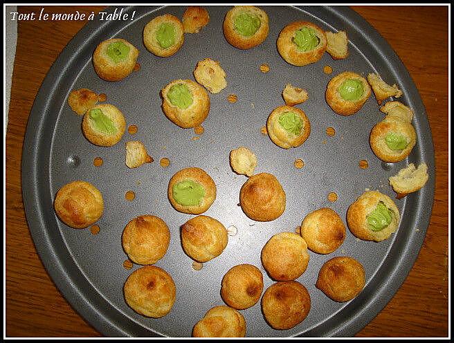 recette mini choux farcis à l'avocat et saumon fumé à l'aneth en amuses-bouche