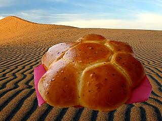 recette Khobz Dar - Pain à la semoule de blé dur et aux graines de nigelle  comme une brioche!