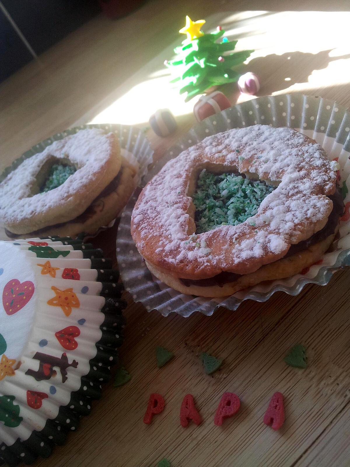 recette Mes premiers *sapin* sablés de noel avec Maman