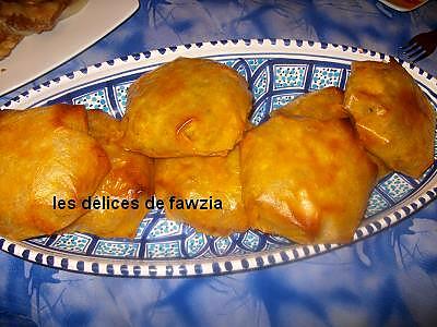 recette Bastella ou Pastilla aux cuisses de poulet et amandes