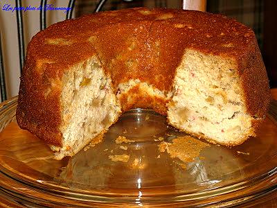 recette Gâteau à la salade de fruits et sauce au caramel