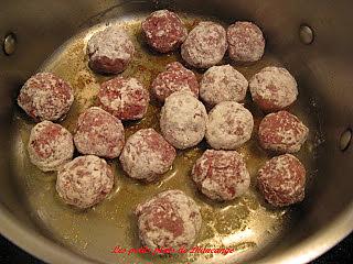 recette Ragoût de pattes et boulettes de porc