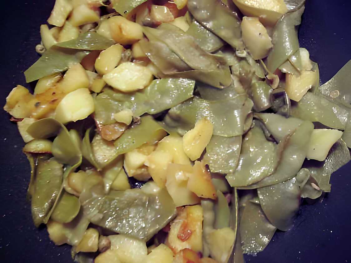 Recette de POIS GOURMANDS ET POMMES DE TERRE