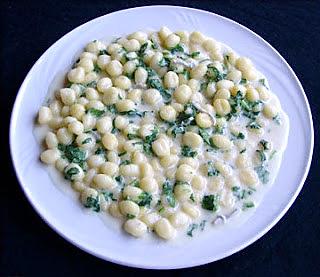 recette Gnocchi à la sauce au  Gorgonzola et roquette