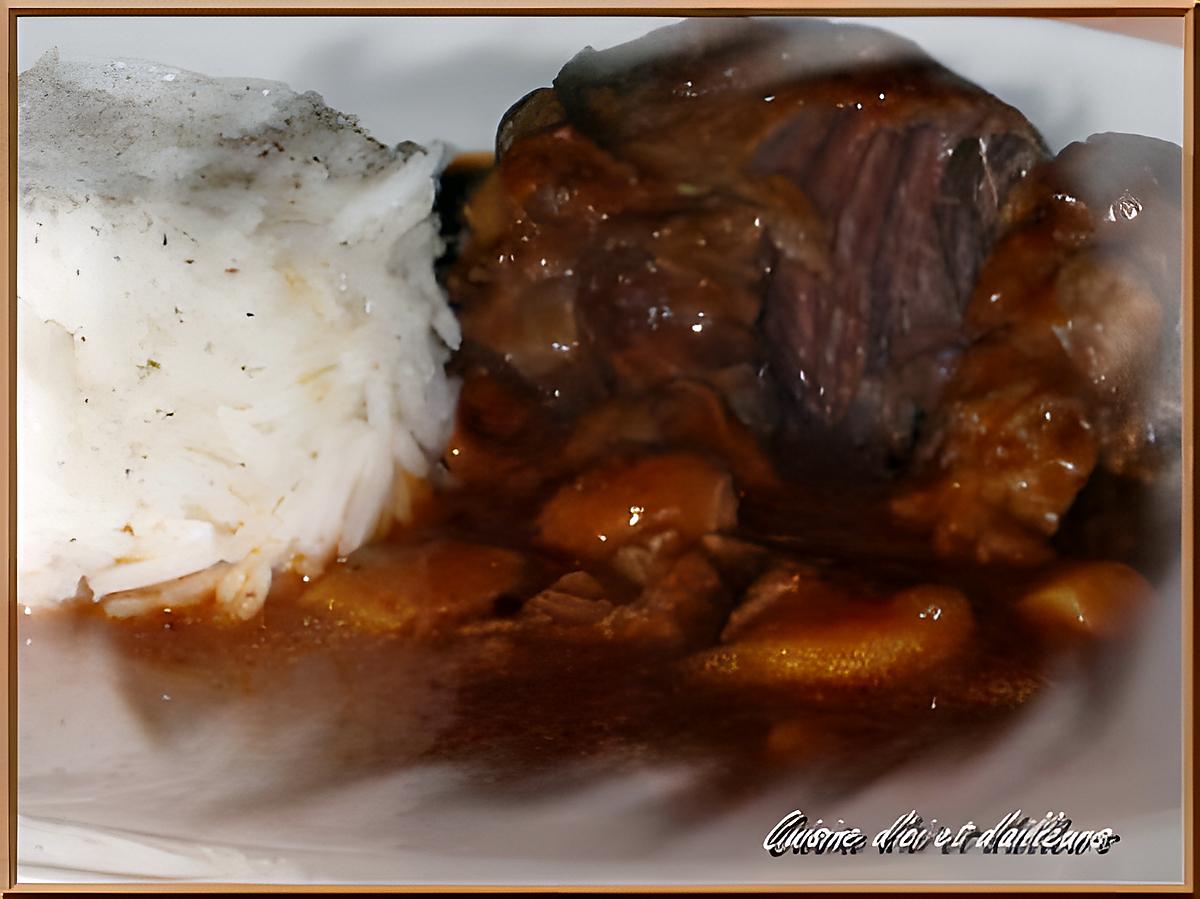 recette Boeuf Stroganoff revu et corrigé..... Super bon !