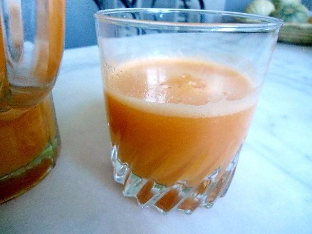 recette JUS DE CAROTTES-ORANGES-ABRICOTS.