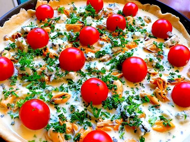 recette Quiche aux tomates cerise et moules au roquefort