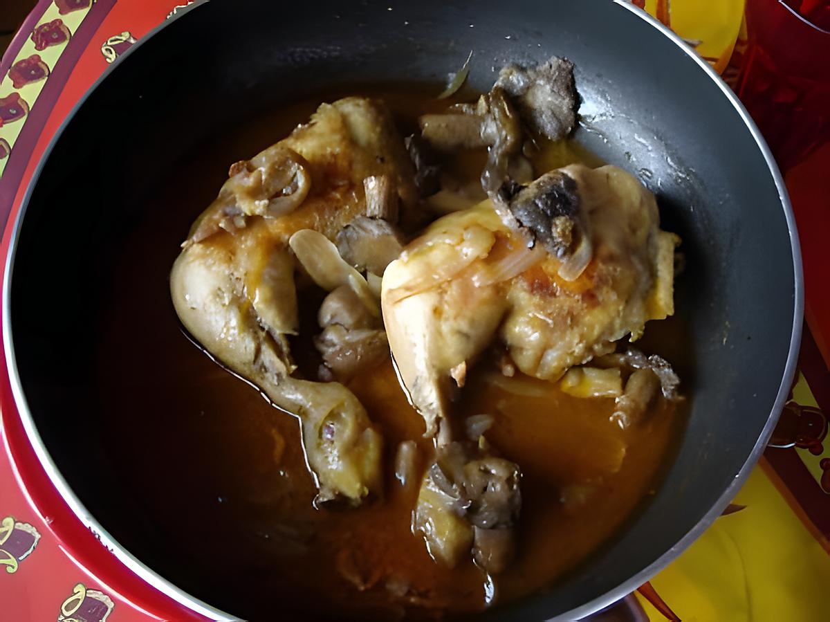 recette Poêlée de cuisses de poulet au cidre et aux petits rosés