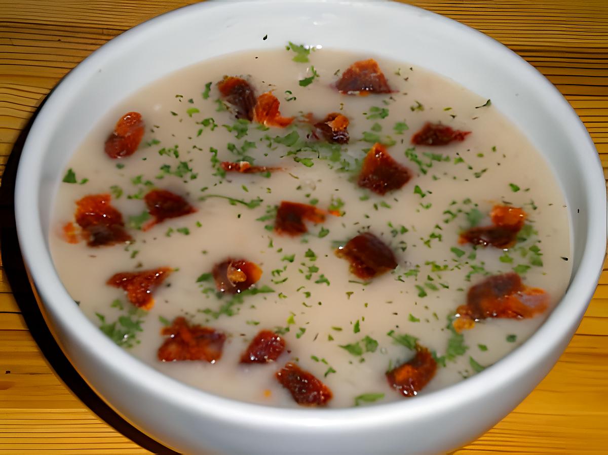 recette Soupe de haricots blanc avec des petits morceaux de chorizo fort