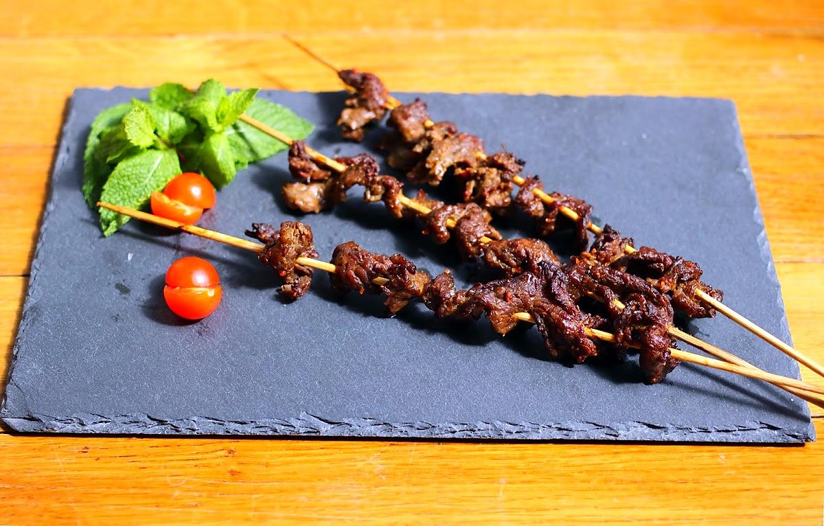 recette brochettes de boeuf grillé au Satay