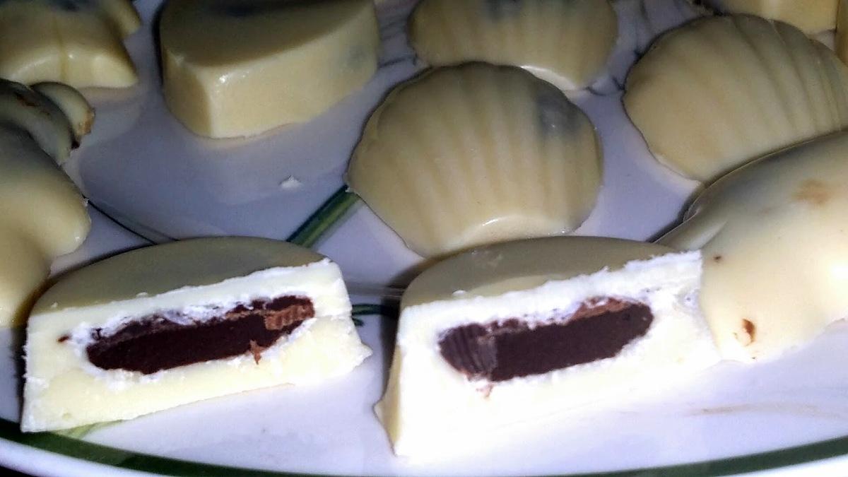 recette Chocolats blancs maison coeur noix de coco et chocolat noir