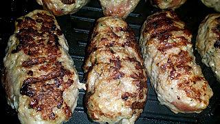 recette Rouleaux de viande grillés- Mici- Mititei