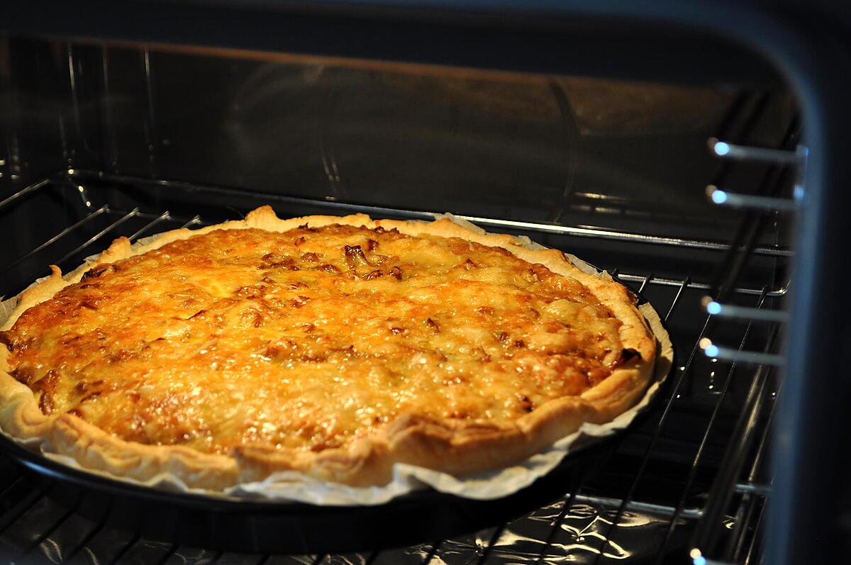 recette Ma tarte aux Poireaux Thon Oignons & Fromage