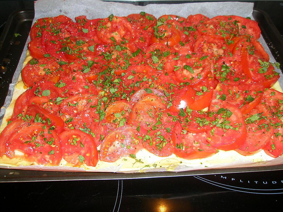 recette Tarte à la tomate et au cantal