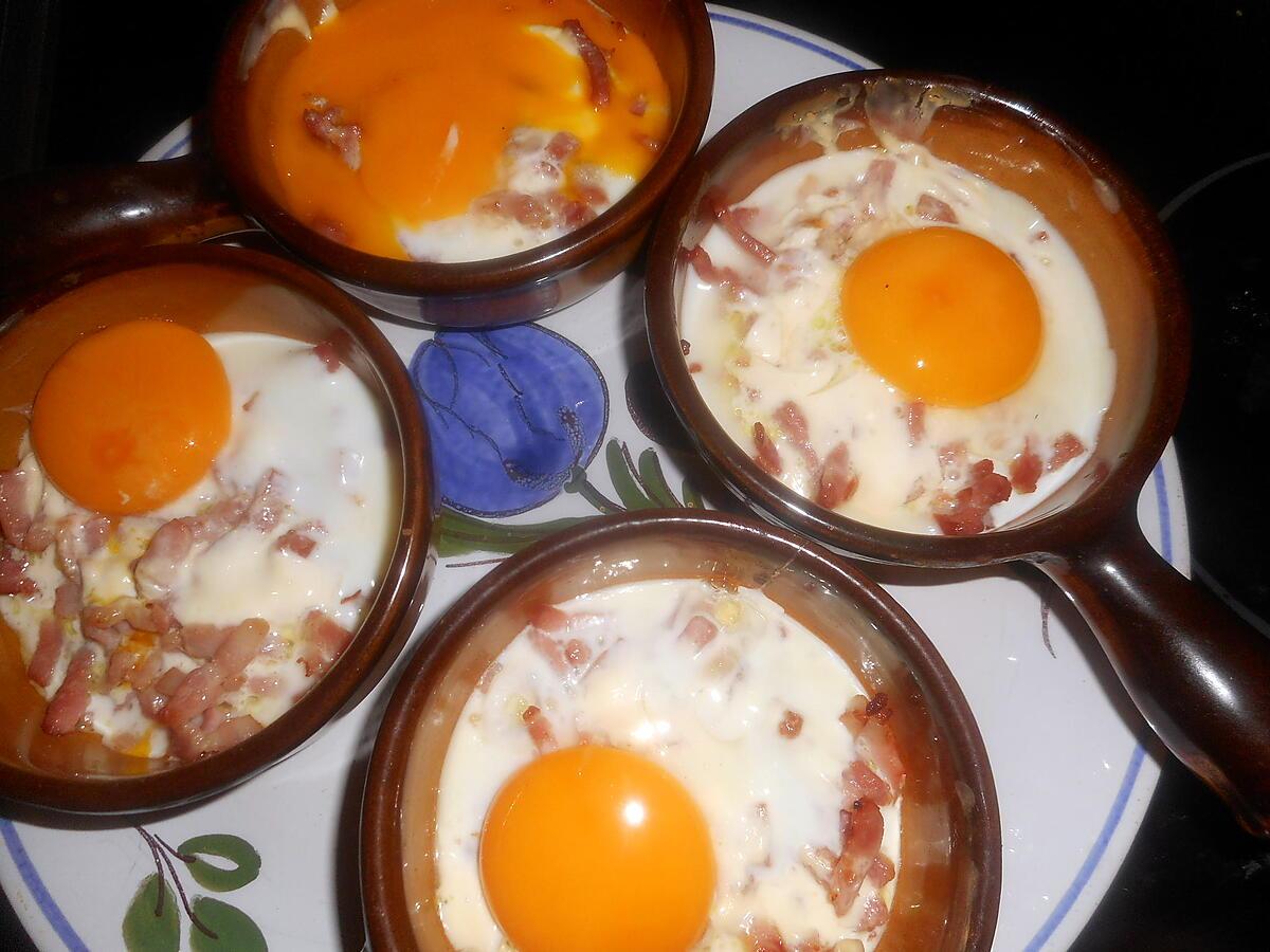 recette Oeufs cocotte aux petits lardons