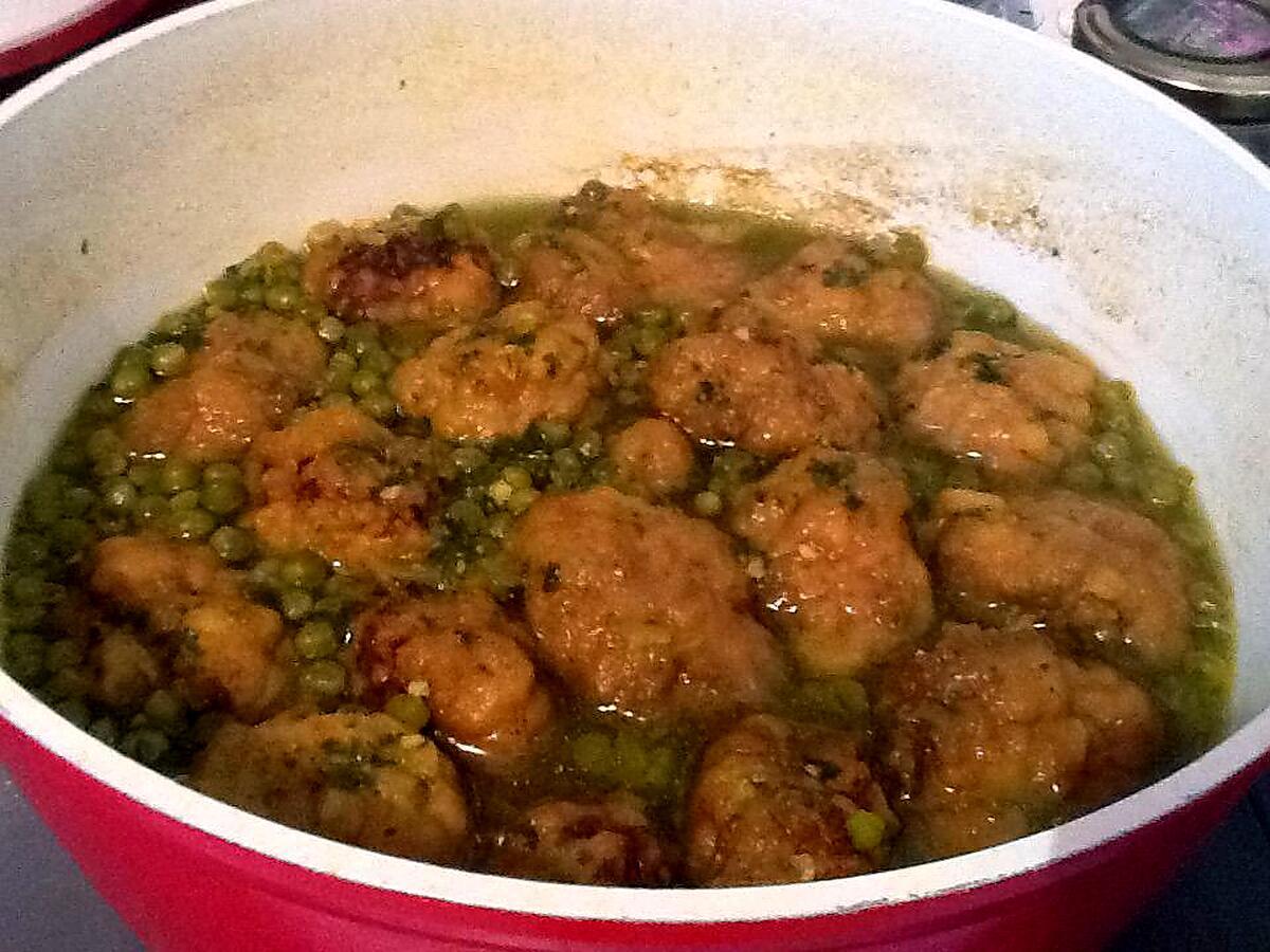 recette BOULETTES DE BOEUF/ PETITS POIS