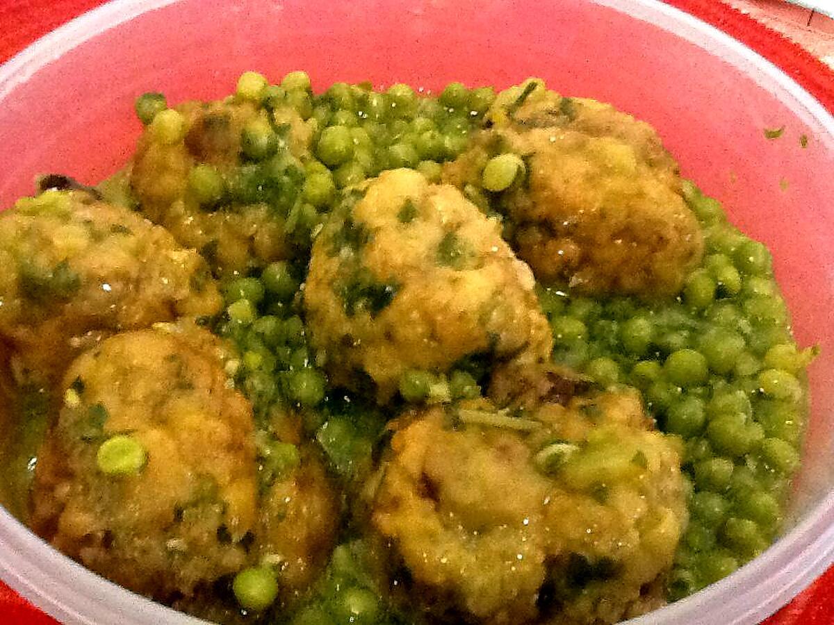 recette BOULETTES DE BOEUF/ PETITS POIS