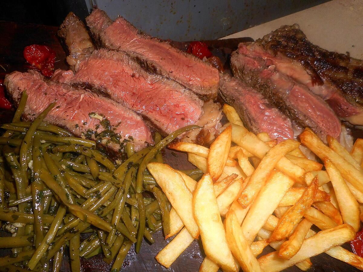 recette Cote de boeuf grillée haricots vert,frites