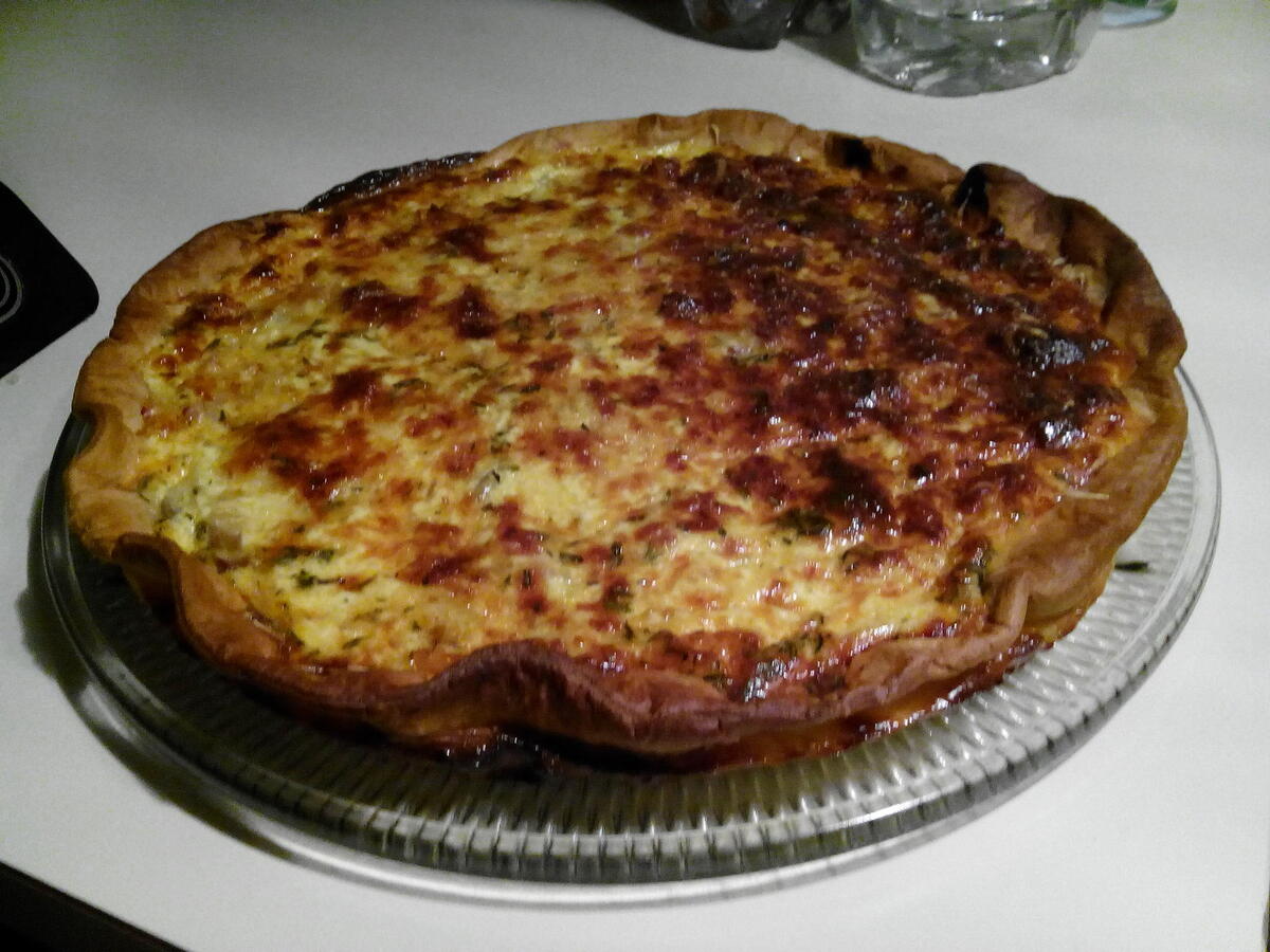 recette QUICHE LARDONS - OIGNONS -CHAMPIGNONS