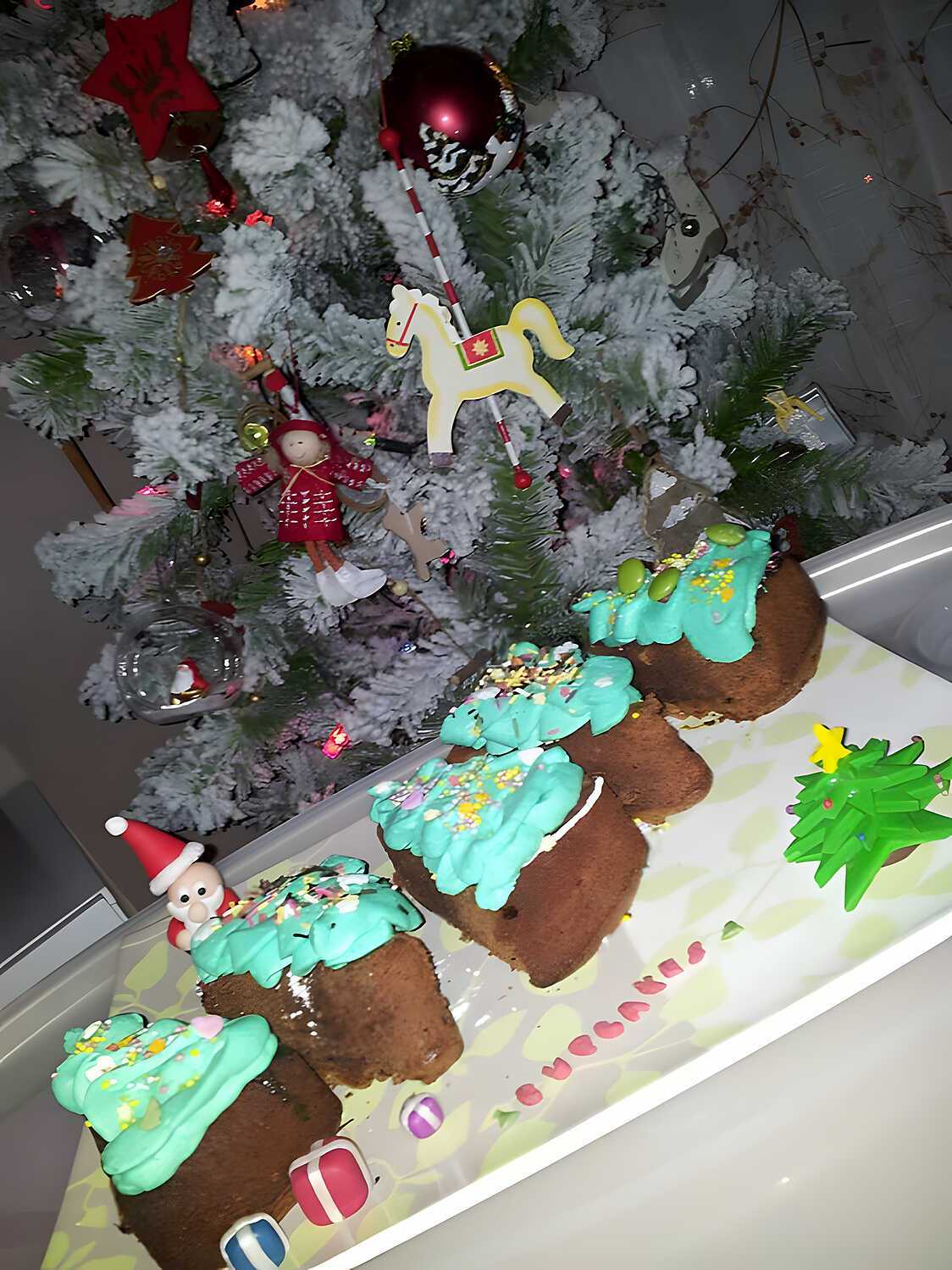 Recette de Cupcakes *sapin de noel* par Lapopottecoupdec♥eurdemaman