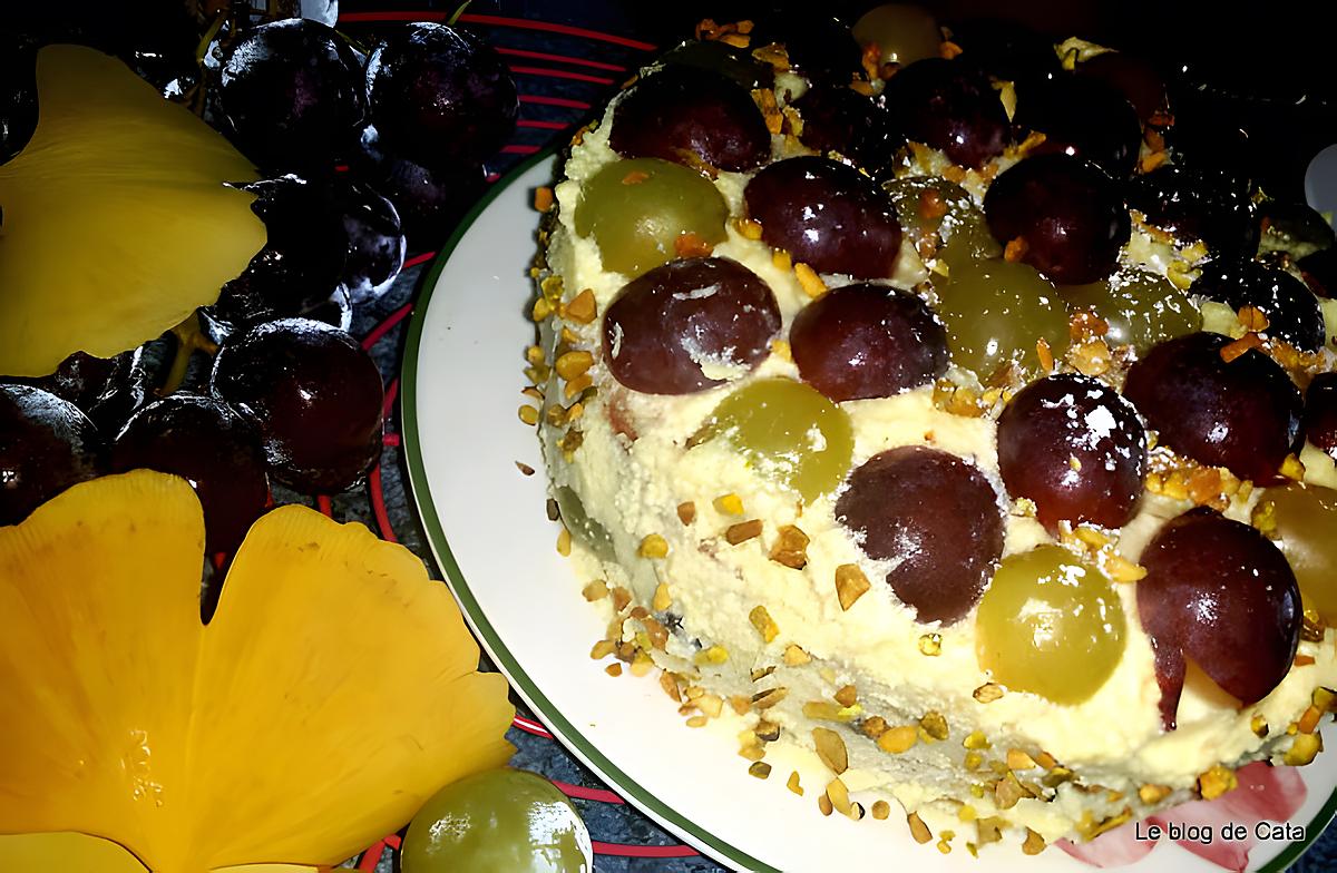 recette Victoria Sponge Cake aux raisins et pistaches