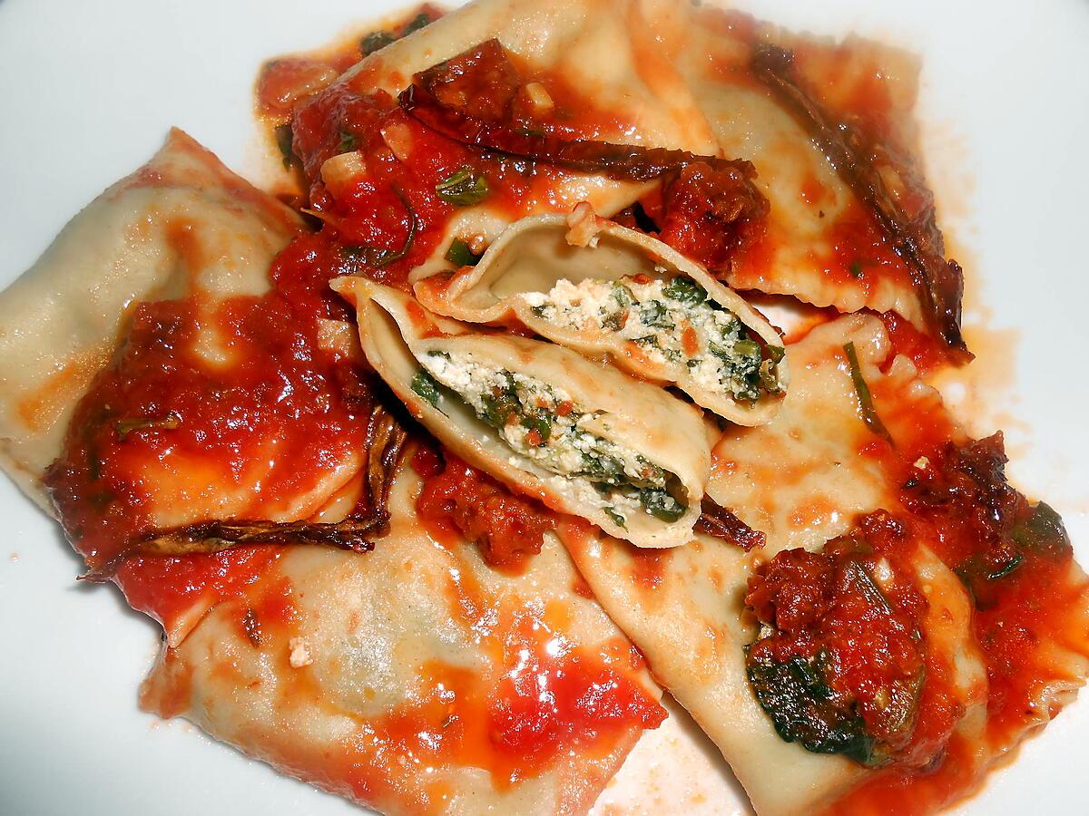 recette GROS RAVIOLI BLETTES SAUVAGES ET BROCCIU