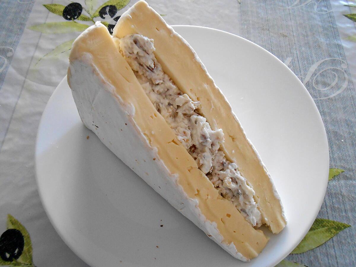 recette BRIE FARCI AUX NOIX