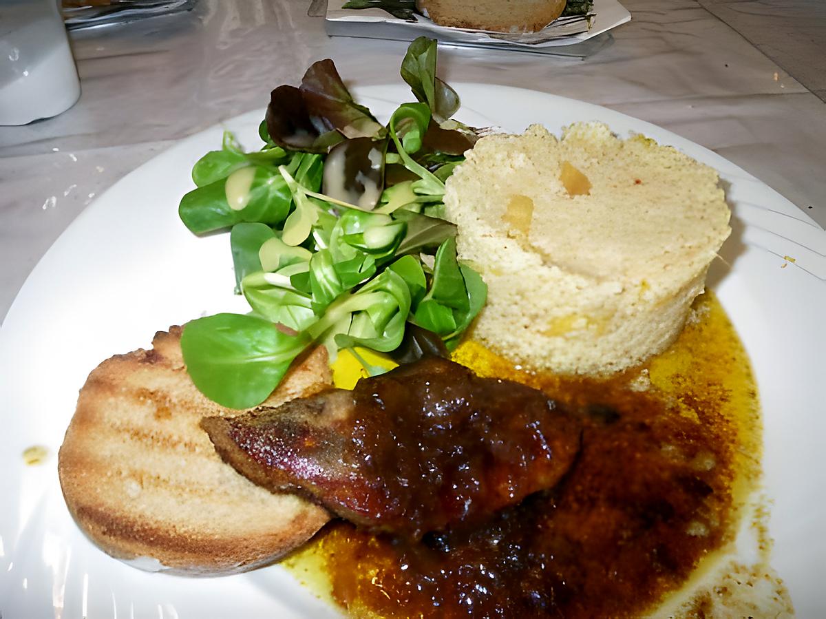 recette foie gras frais au confit d'oignon et pineau sur taboule de mangue